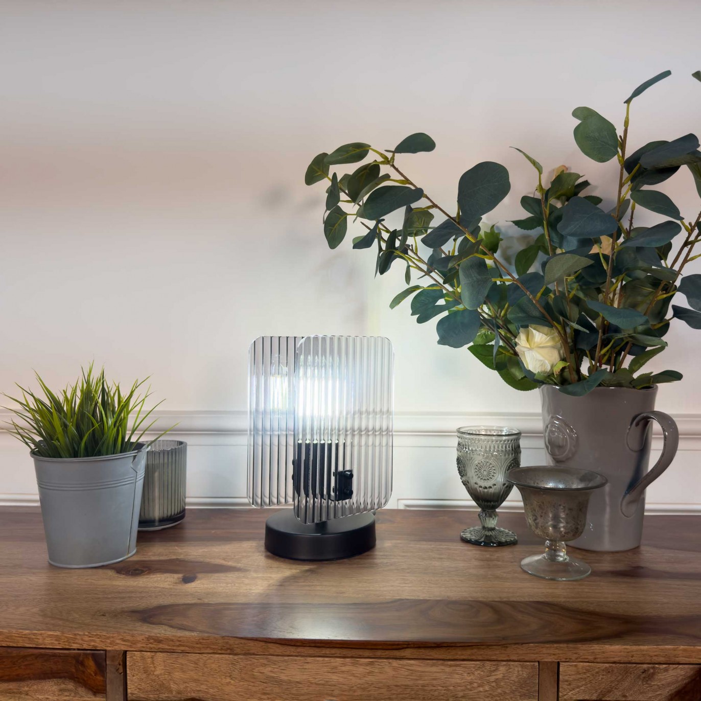 Lampe à poser en verre strié et métal - à monter - BOSCA