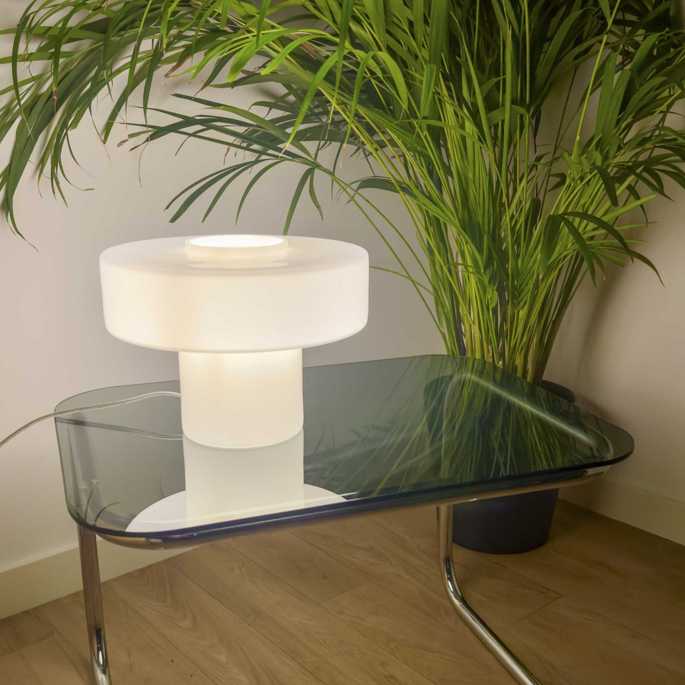 Lampe à poser en verre coloré style pop - FOZA
